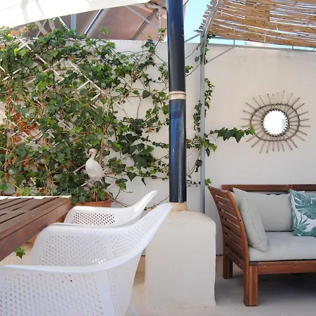 La Casa De Carlos Nijar